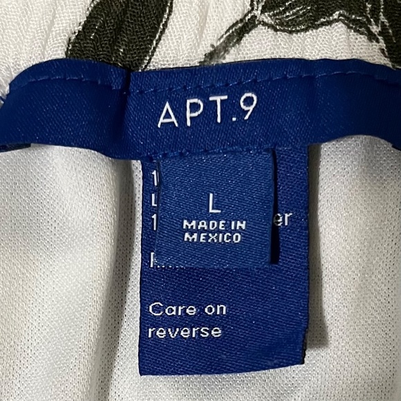 Apt. 9 Skirt, Women's size L, button front, fully lined, New with tags - Picture 6 of 14